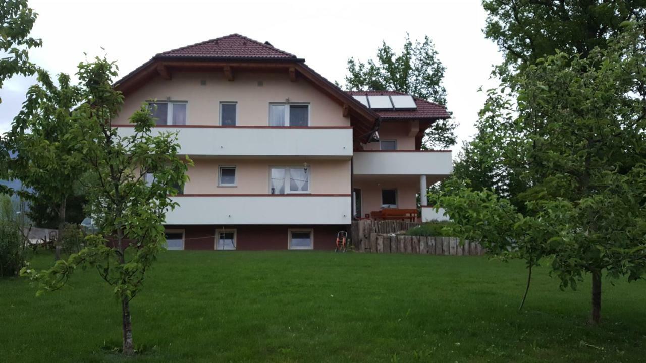 Suzana Apartment Radovljica Kültér fotó