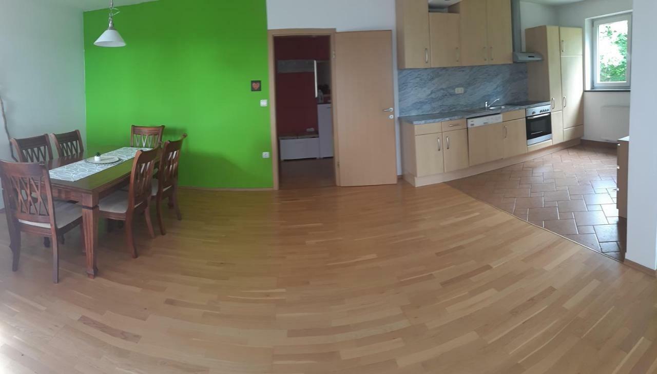 Suzana Apartment Radovljica Kültér fotó